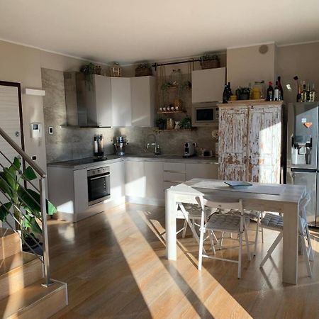 Residenza Taliedo, In Casa Privata, Abitata, Solo Camera Doppia E Bagno Personale 米兰 外观 照片
