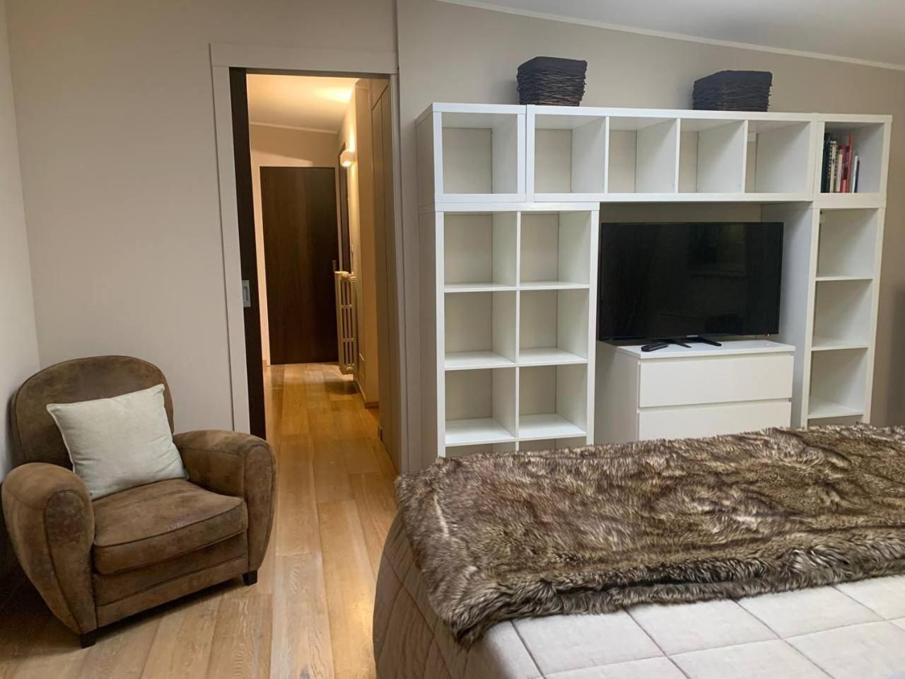 Residenza Taliedo, In Casa Privata, Abitata, Solo Camera Doppia E Bagno Personale 米兰 外观 照片
